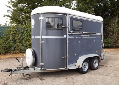 2 Horse Fautras Oblic +2 Trailer £11,250